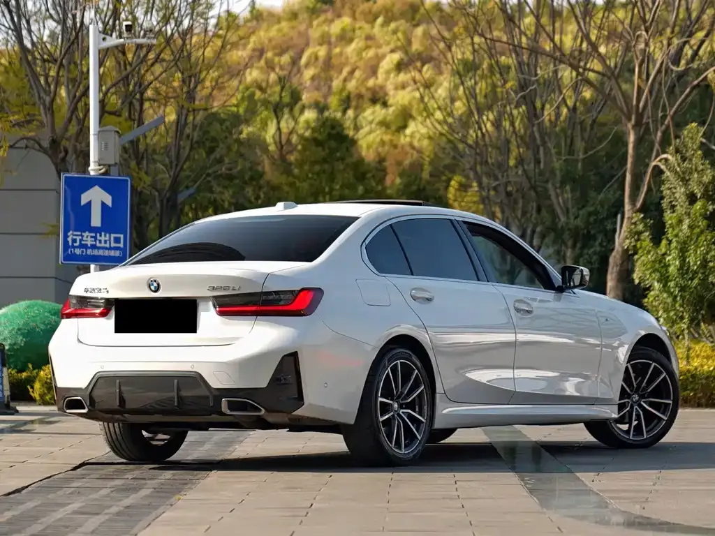 BMW 3 Series — фото 10