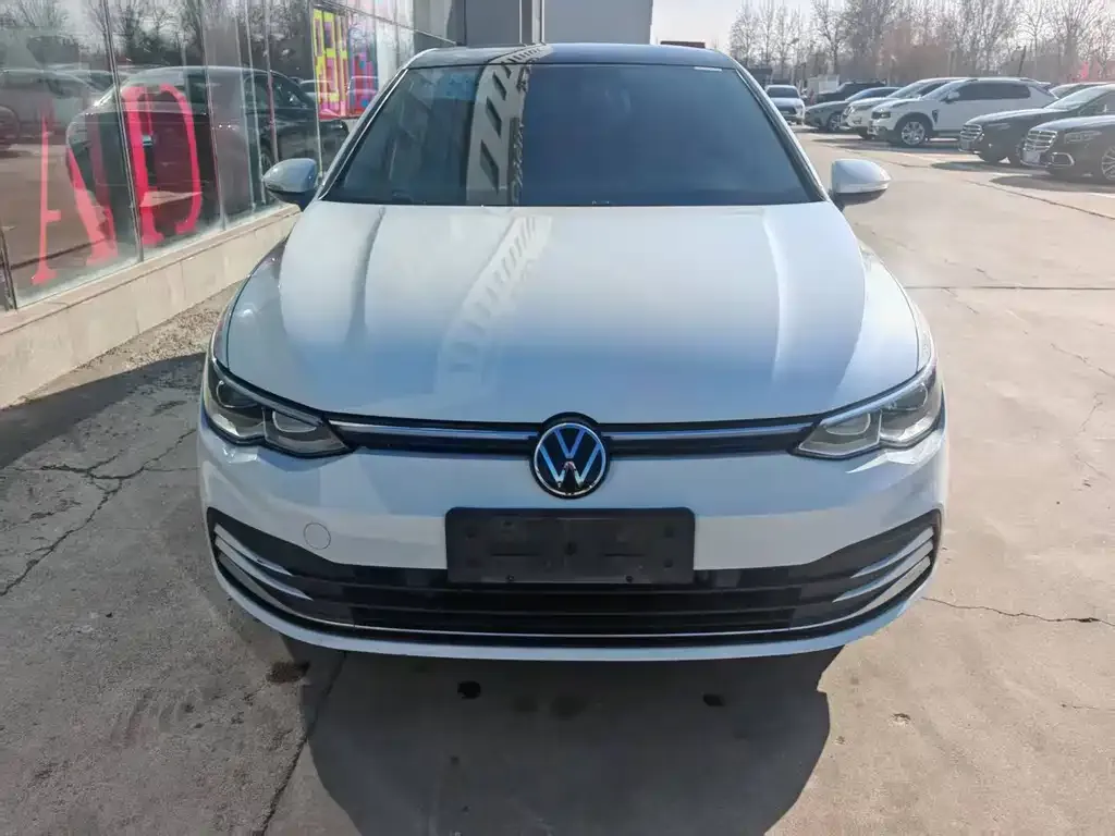 Volkswagen Golf 2022 из CN, фото 6
