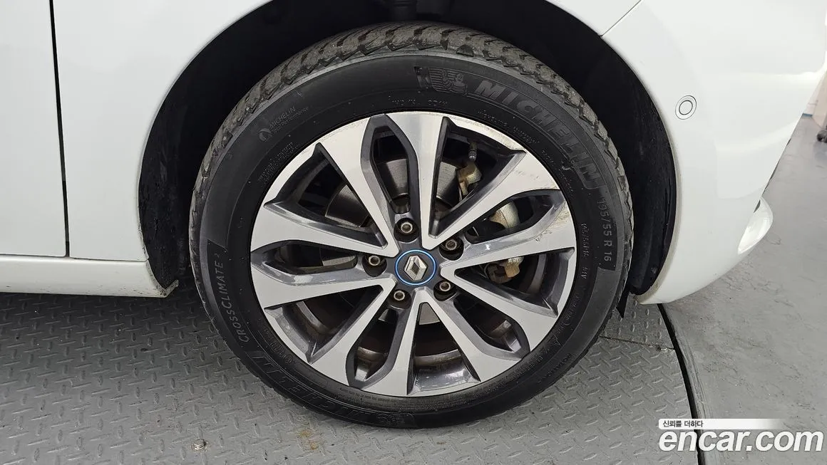 Renault Korea (Samsung) Zoe 2021 из KR, фото 10