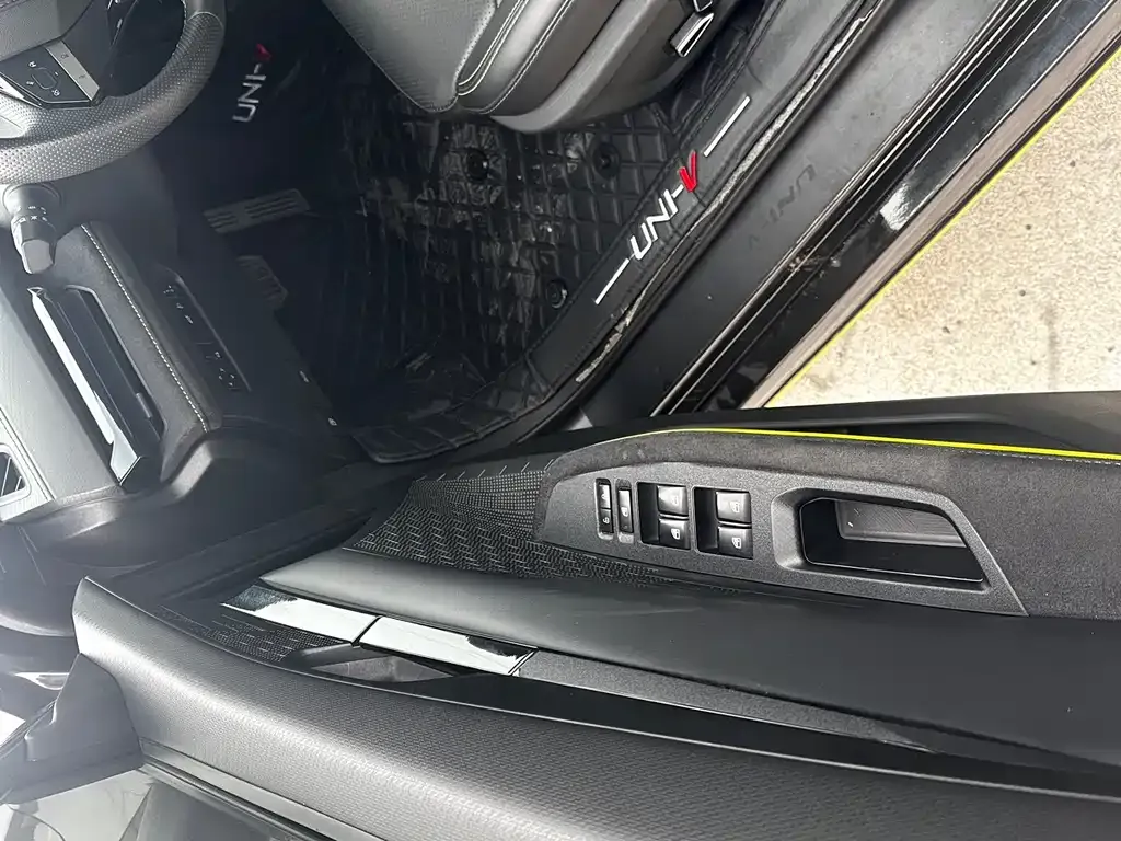 Changan UNI-V 2022 из CN, фото 9