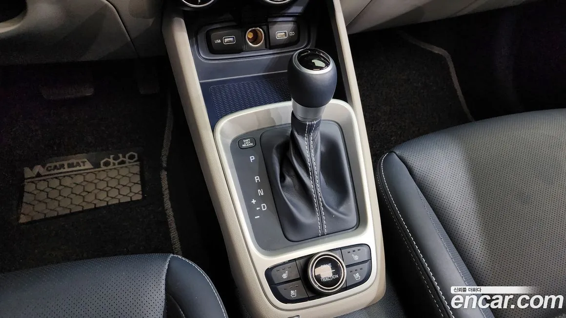 Hyundai Venue 2022 из KR, фото 8