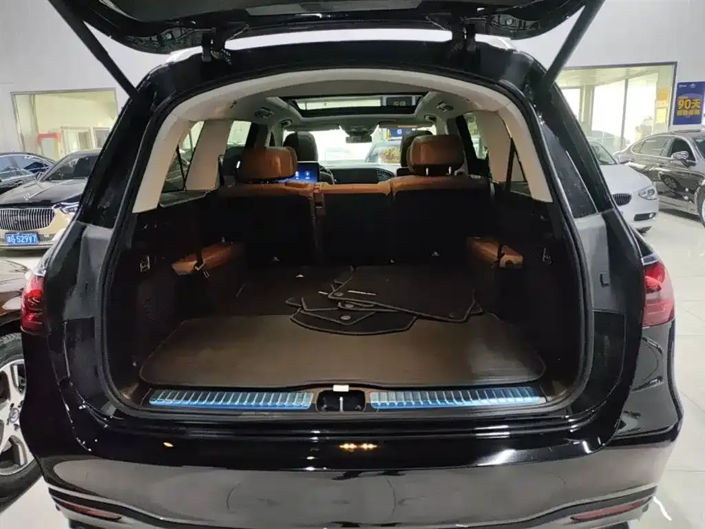 Mercedes-Benz GLS 2024 из CN, фото 3