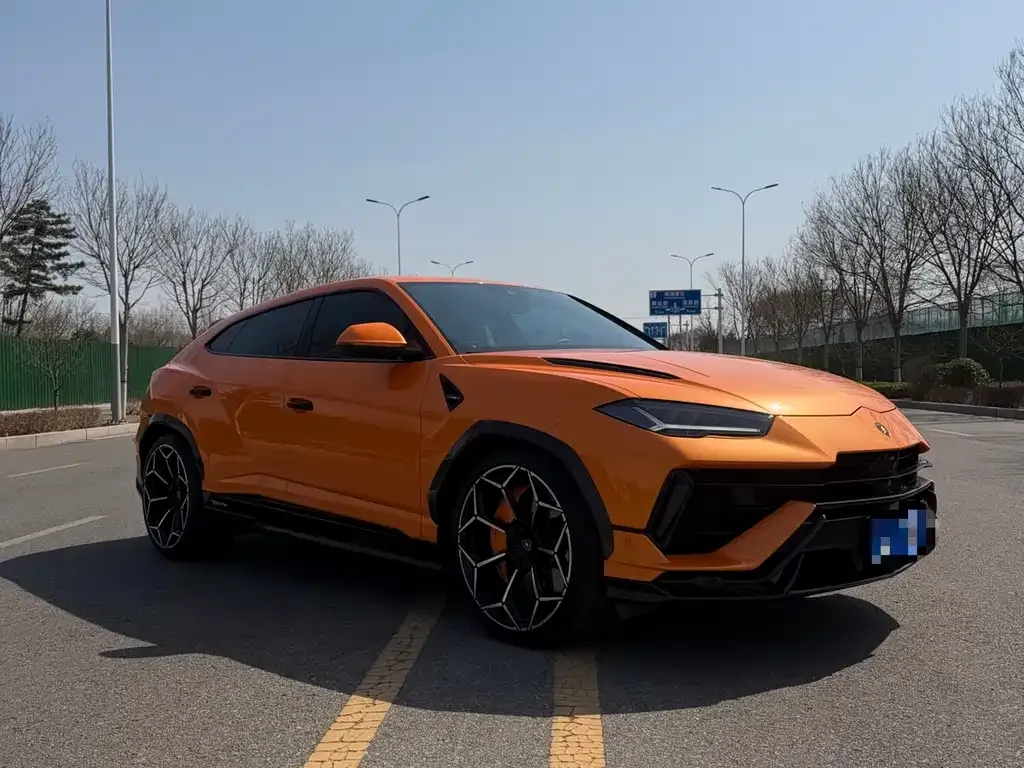 Lamborghini Urus 2023 из CN, фото 6