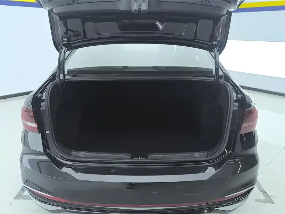 Volkswagen Lavida 2024 из CN, фото 4