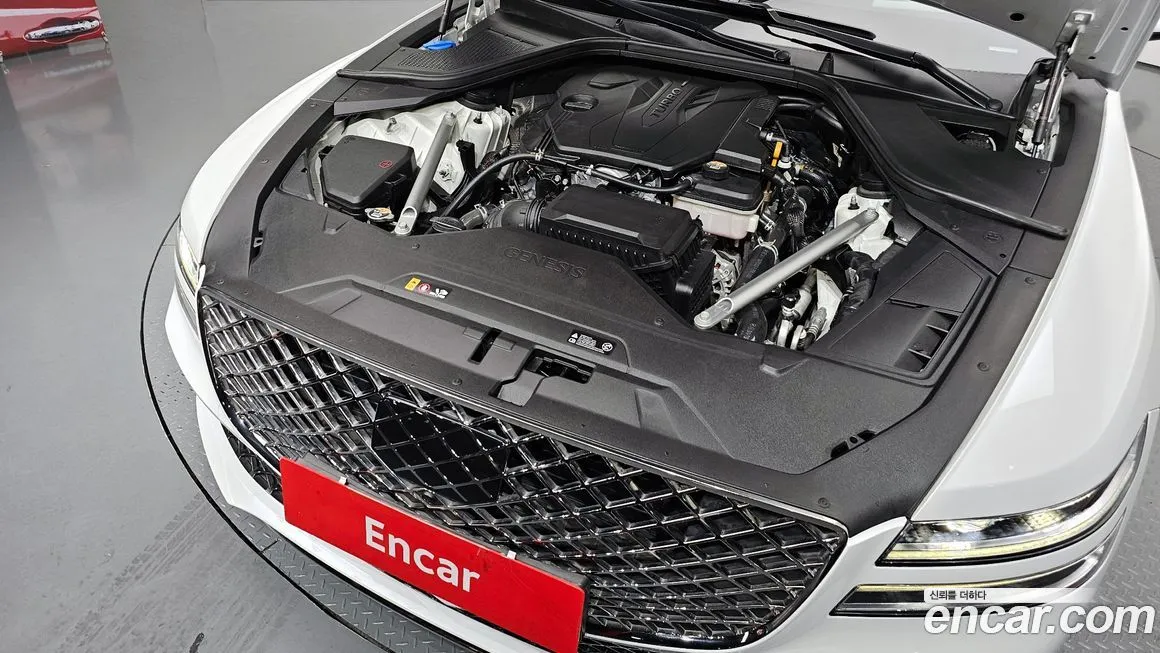Genesis G80 — фото 10
