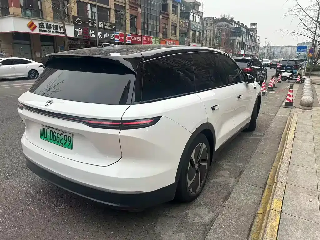 NIO ES8 2023 из CN, фото 7