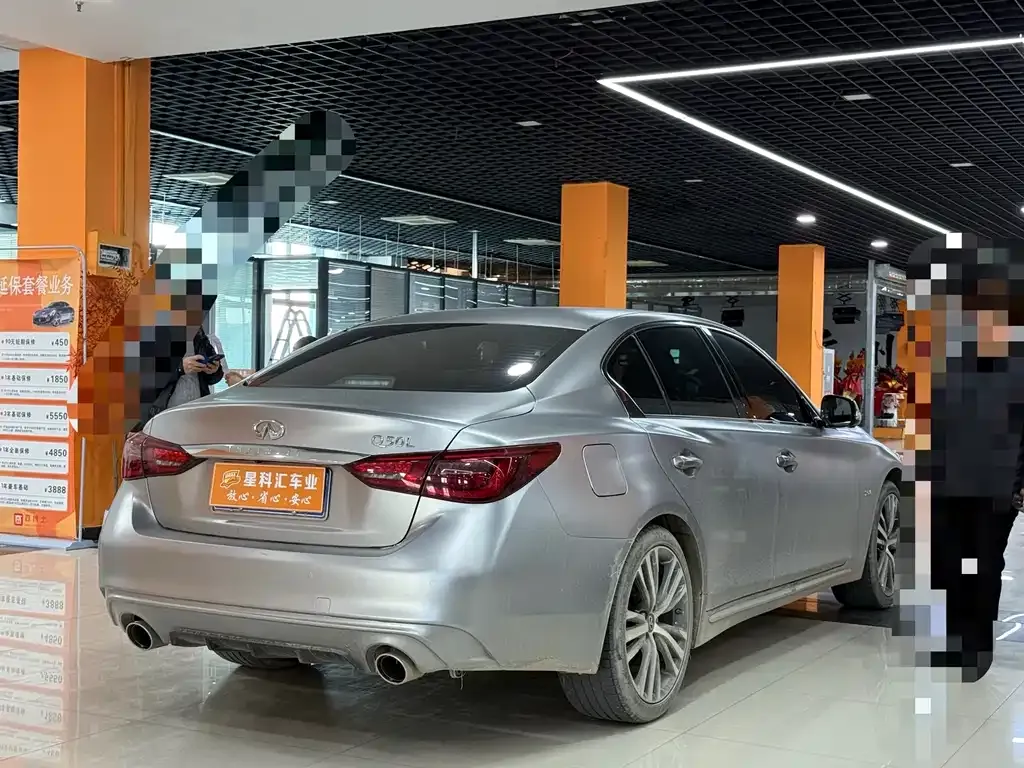 Infiniti Q50L 2022 из CN, фото 8
