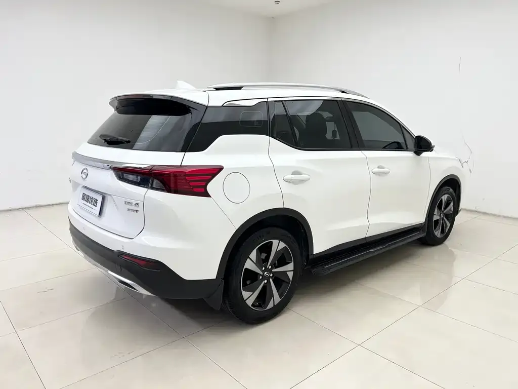 GAC Motor Trumpchi GS4 — фото 4