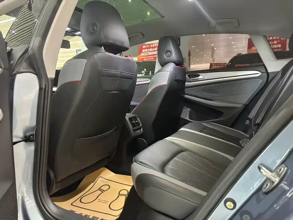 Volkswagen Lamando 2022 из CN, фото 4