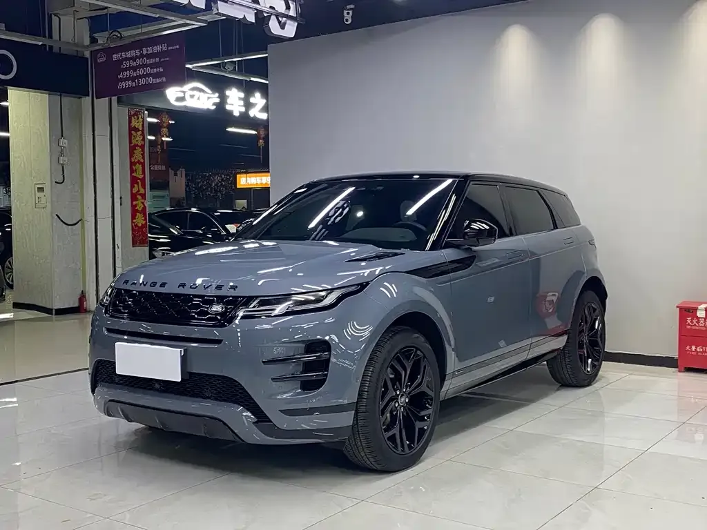 Land Rover Evoque — фото 1
