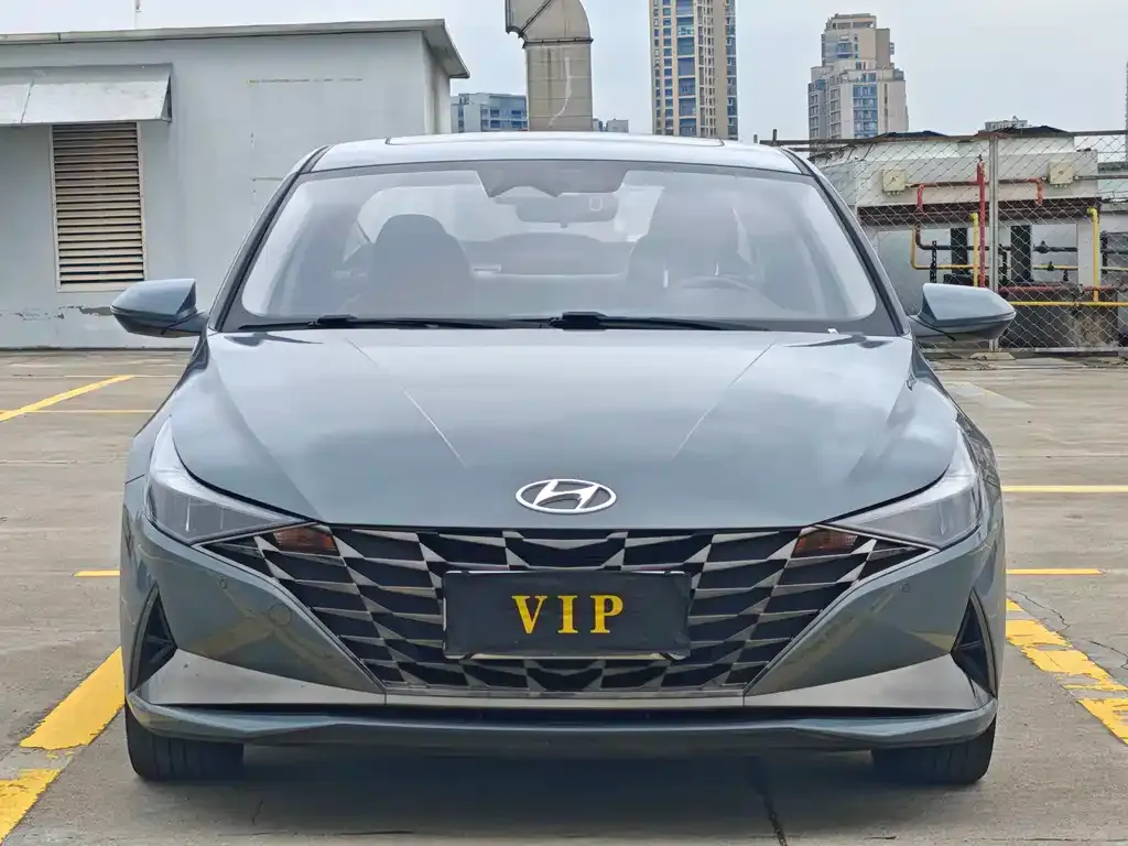 Hyundai Elantra 2022 из CN, фото 4