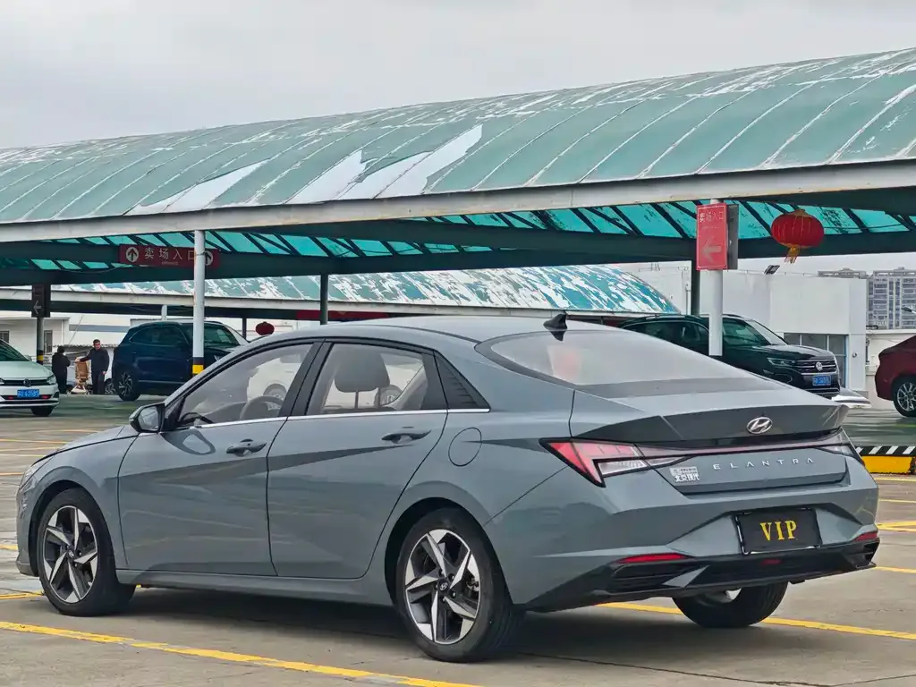 Hyundai Elantra 2022 из CN, фото 7