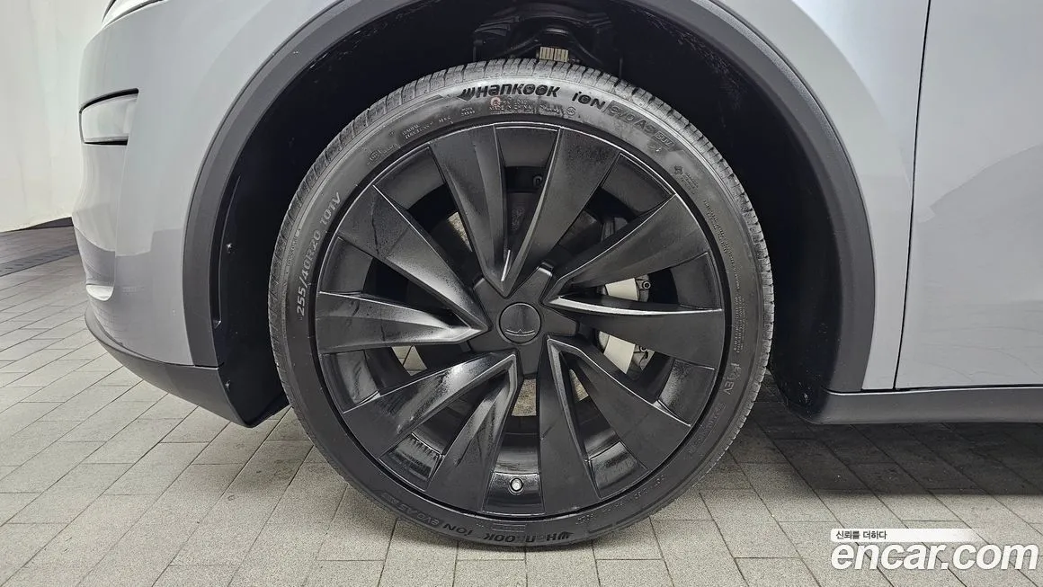 Tesla Model Y 2025 из KR, фото 3