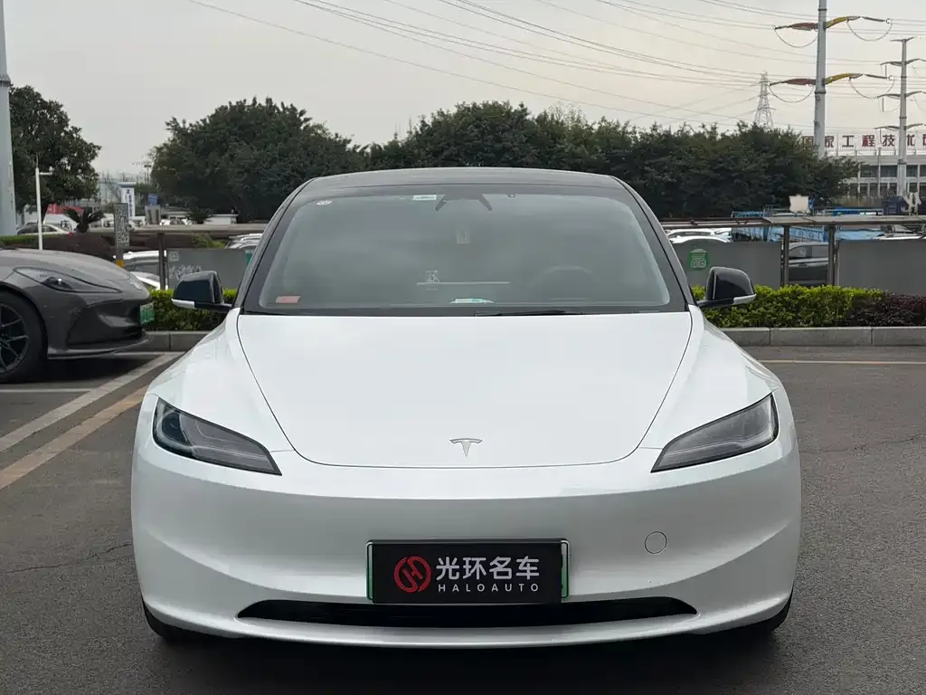 Tesla Model 3 2025 из CN, фото 5