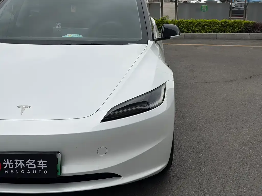 Tesla Model 3 2025 из CN, фото 2