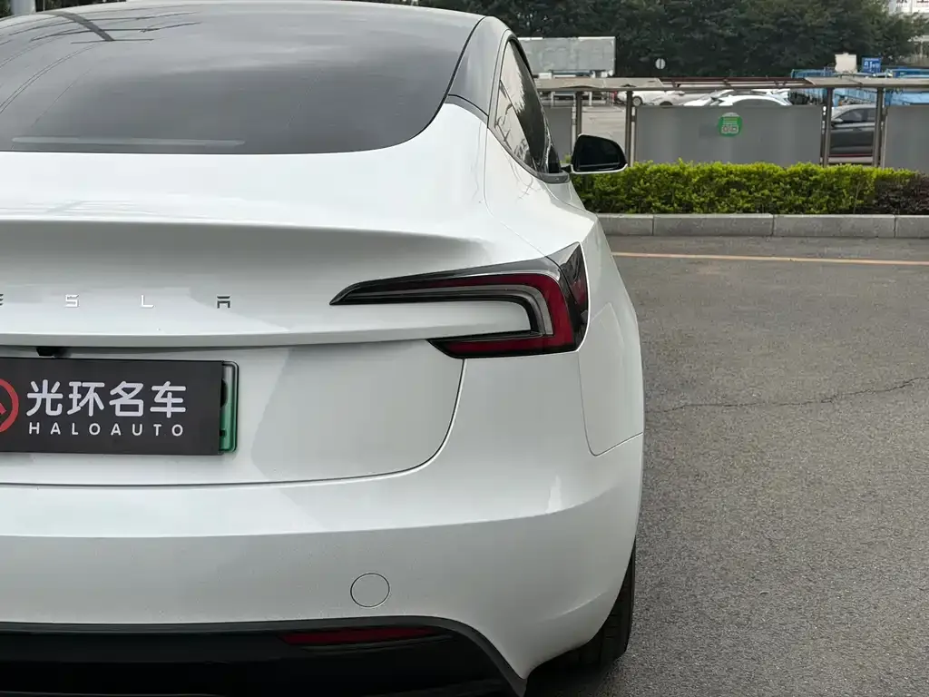 Tesla Model 3 2025 из CN, фото 3