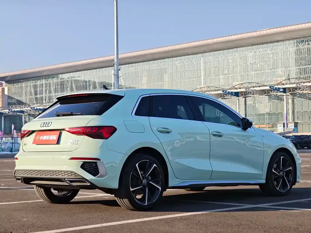 Audi A3 2021 из CN, фото 2