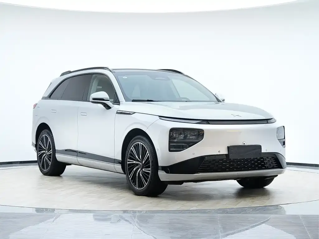 XPeng G9 2023 из CN, фото 5