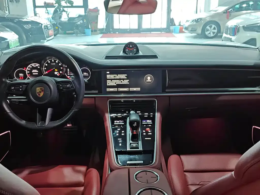 Porsche Panamera — фото 10