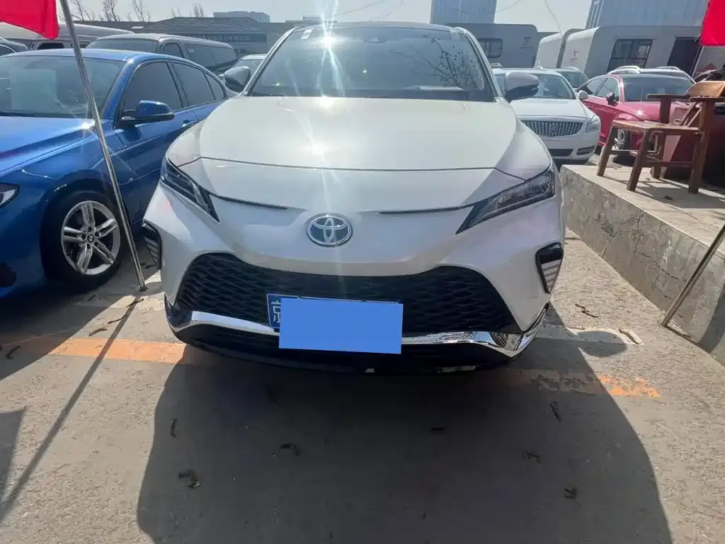 Toyota Venza 2023 из CN, фото 6