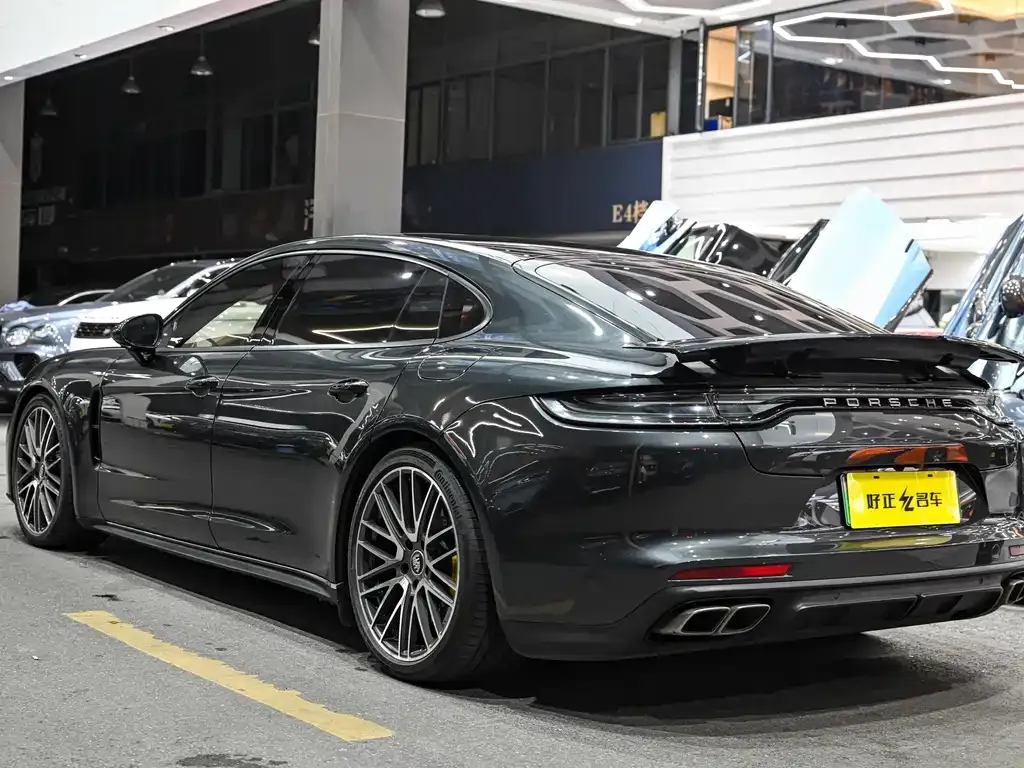 Porsche Panamera Hybrid — фото 9