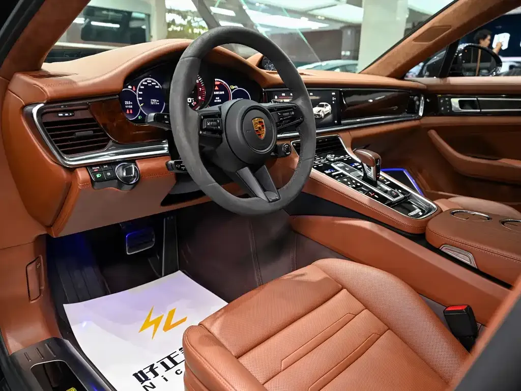 Porsche Panamera Hybrid — фото 3