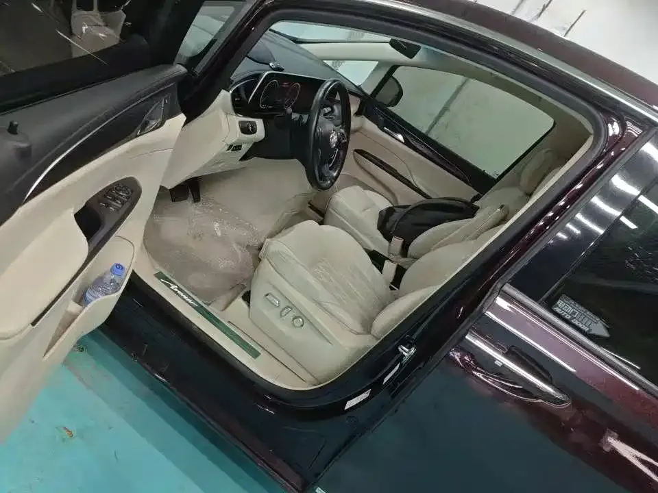 Buick GL8 2022 из CN, фото 3