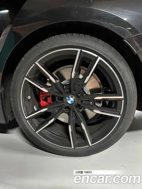 BMW 3-Series 2025 из KR, фото 2