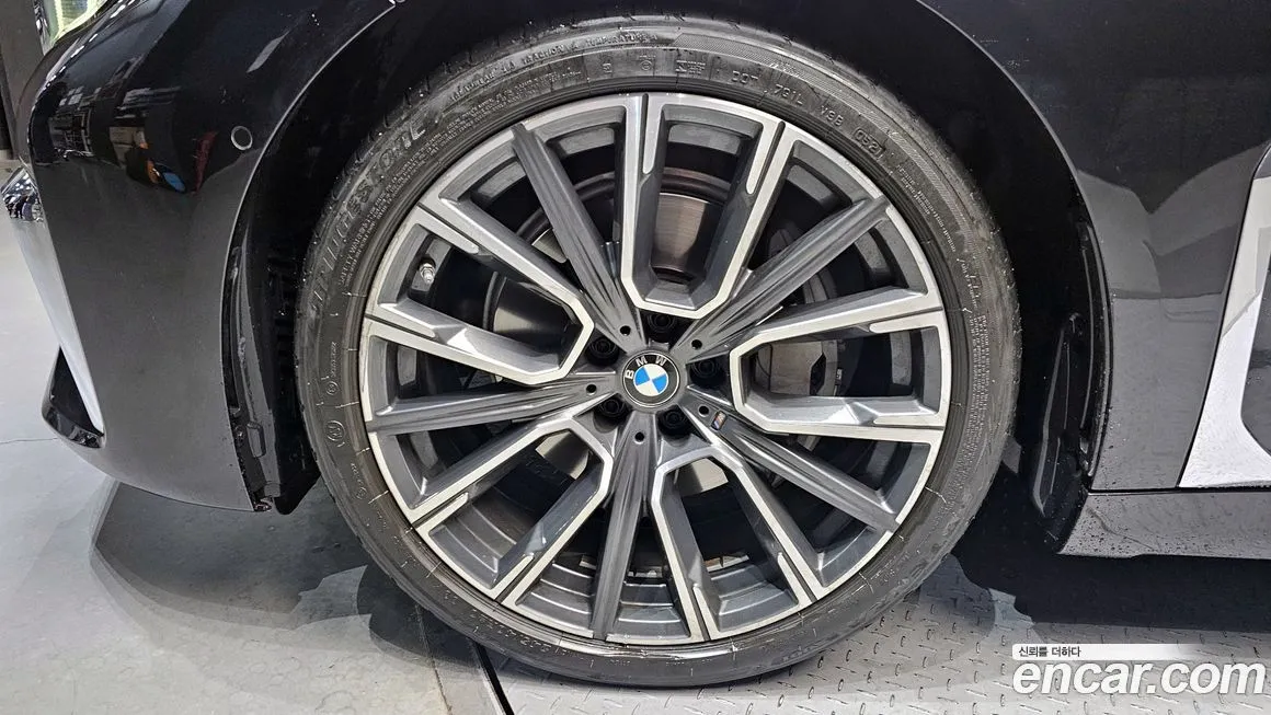 BMW 7-Series 2021 из KR, фото 8