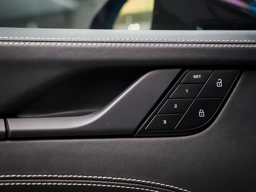 Porsche 911 2024 из CN, фото 10