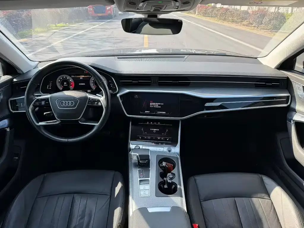 Audi A6 (Import) 2022 из CN, фото 3