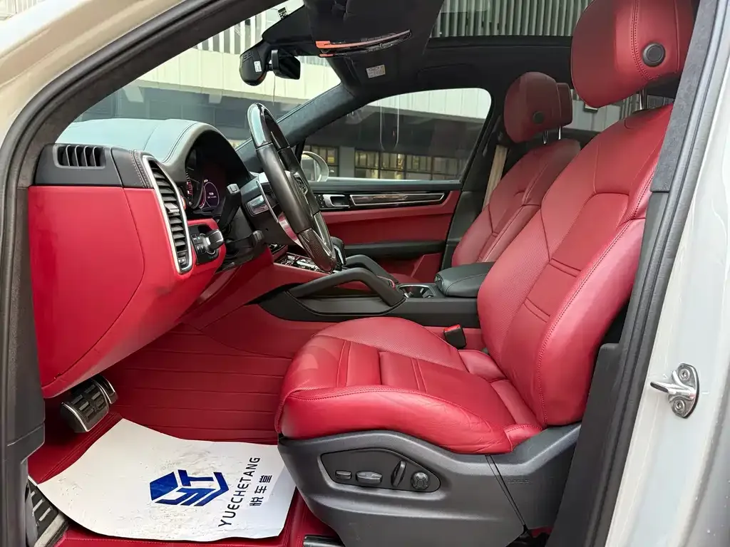 Porsche Cayenne Hybrid — фото 10