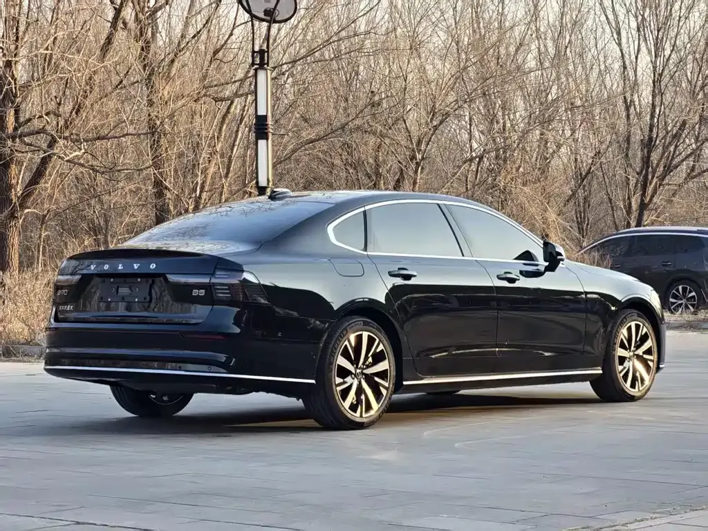 Volvo S90 2026 из CN, фото 8