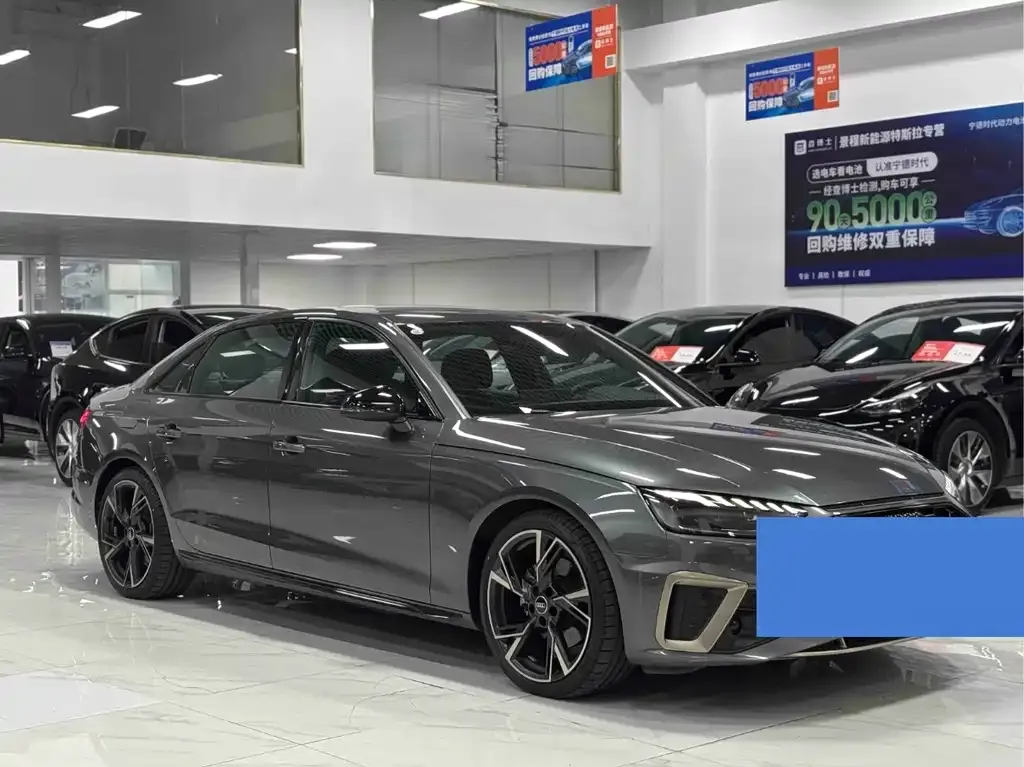 Audi A4L 2024 из CN, фото 8