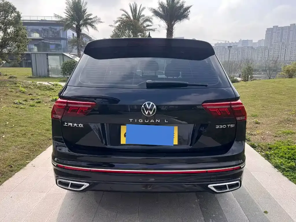 Volkswagen Tiguan L — фото 9