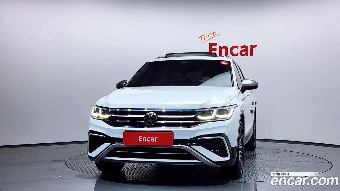 Volkswagen Tiguan — фото 2