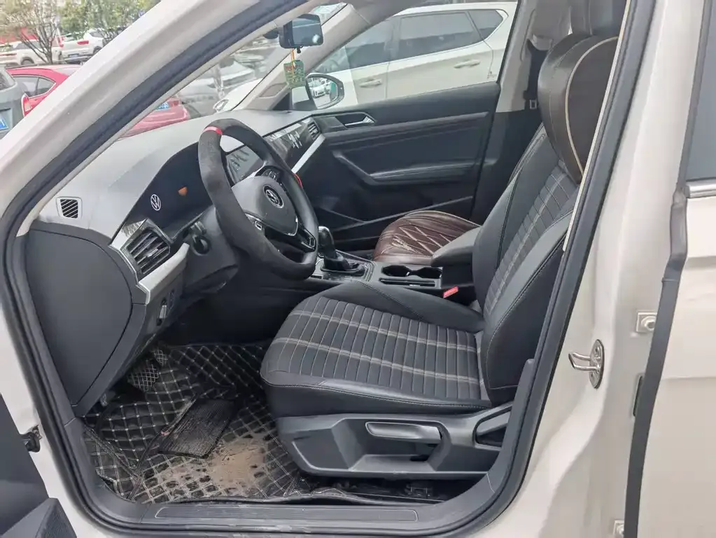 Volkswagen Lavida 2021 из CN, фото 7
