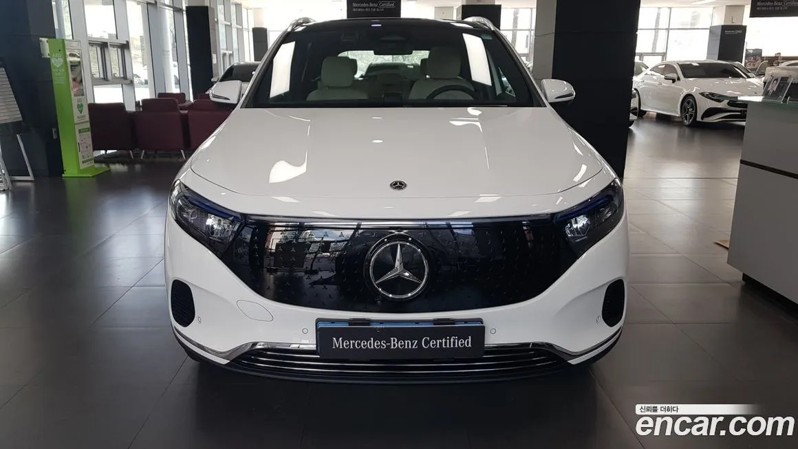 Mercedes-Benz EQA — фото 9