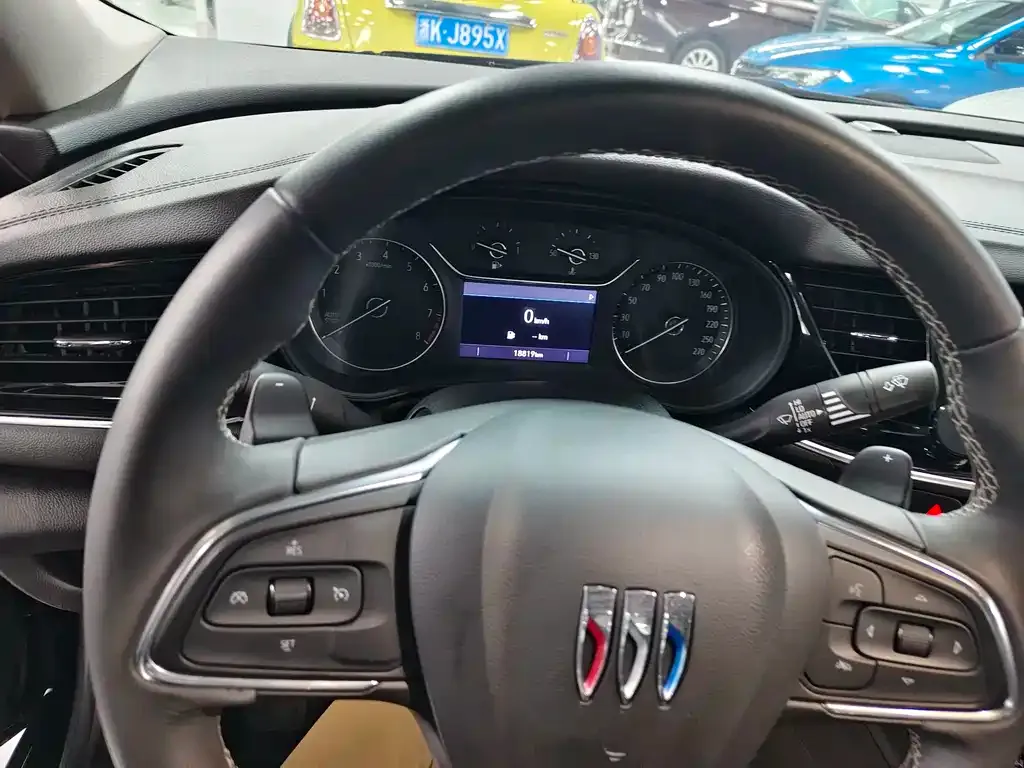 Buick Regal — фото 5