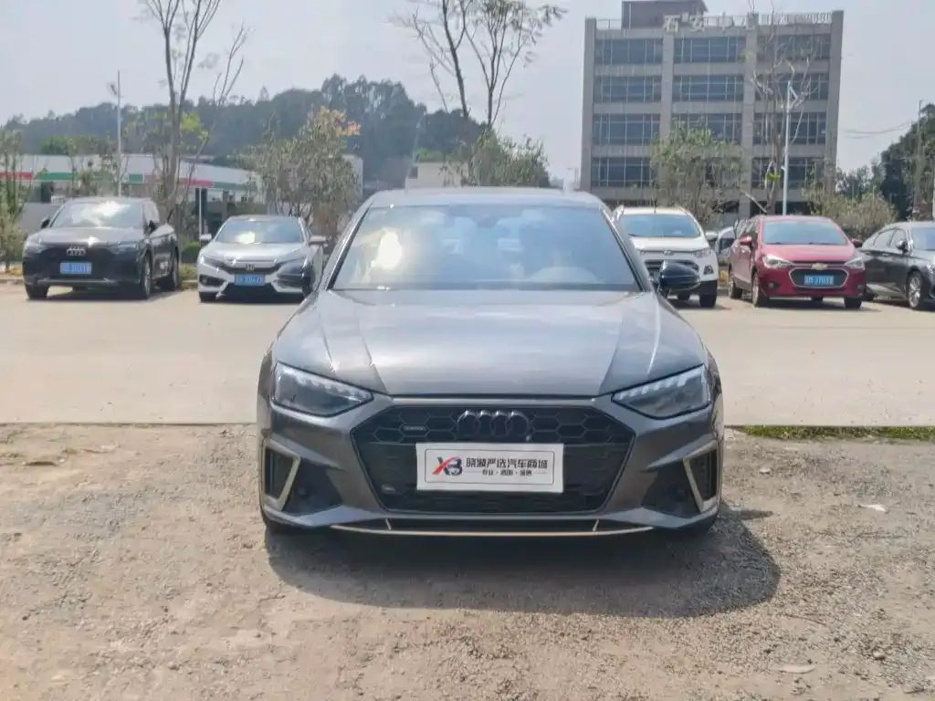 Audi A4L 2024 из CN, фото 7