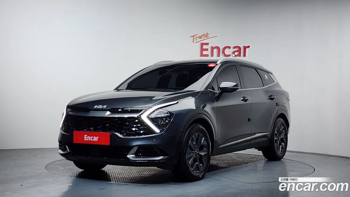 Kia Sportage — фото 1