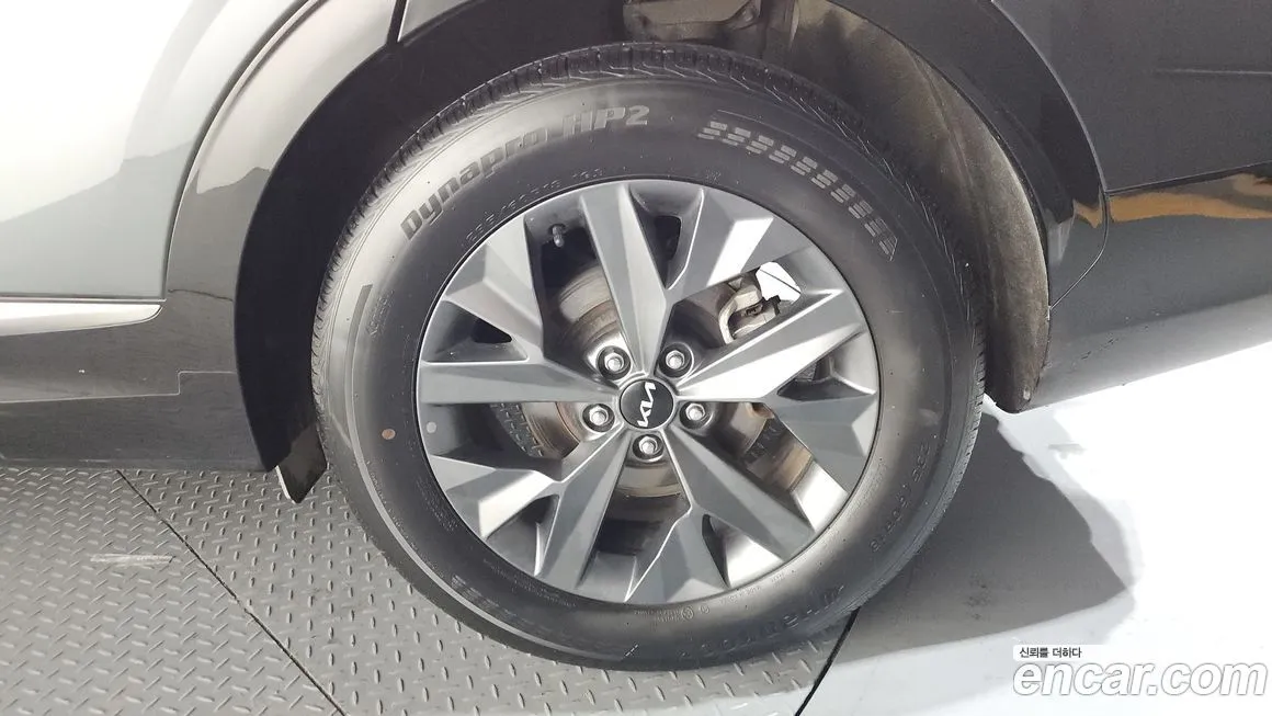 Kia Sportage — фото 9