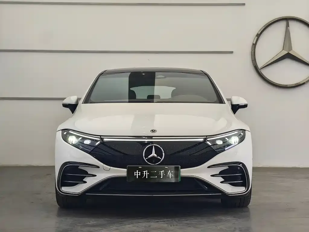 Mercedes-Benz EQS — фото 10