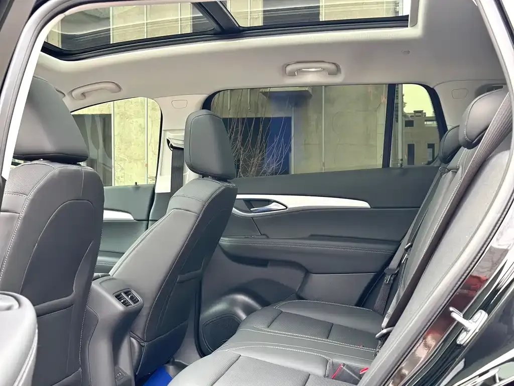 Buick Envision Plus — фото 4
