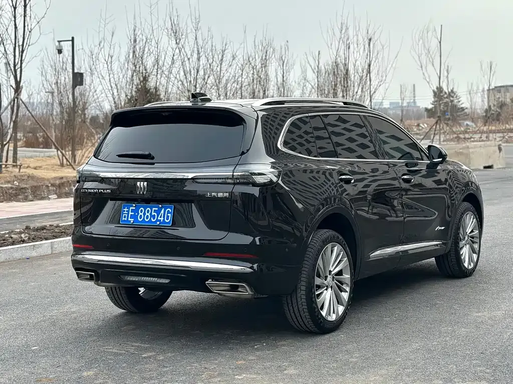 Buick Envision Plus — фото 3