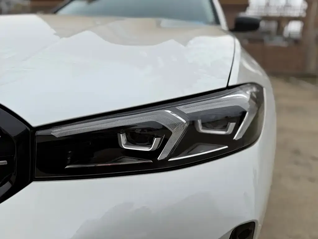 BMW 3 Series 2023 из CN, фото 3