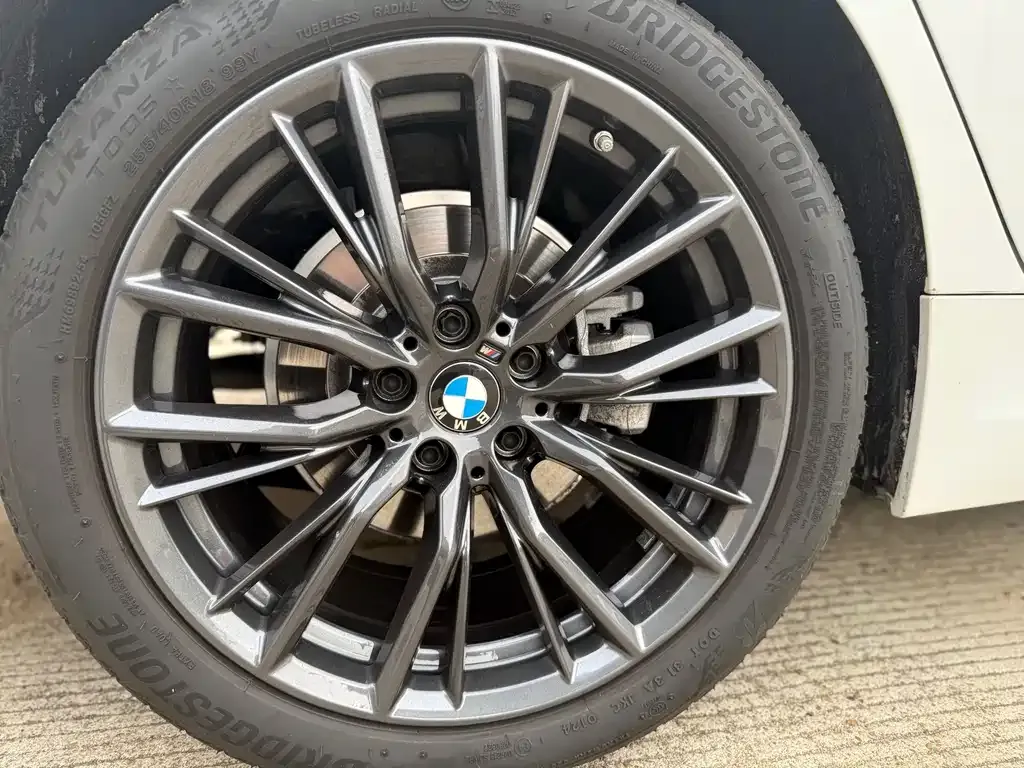 BMW 3 Series 2023 из CN, фото 8