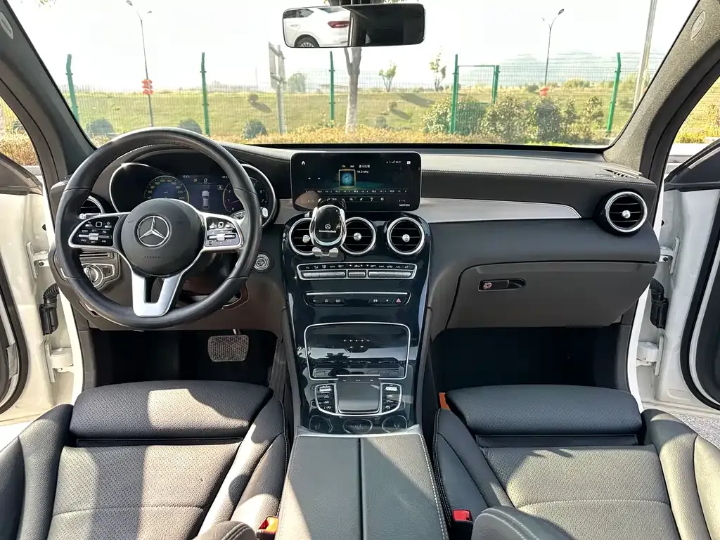 Mercedes-Benz GLC Coupe 2021 из CN, фото 4