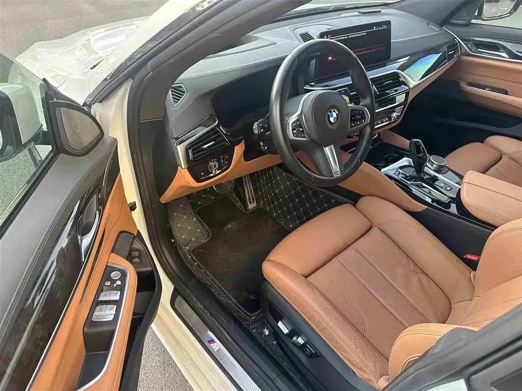 BMW 6 Series GT — фото 7