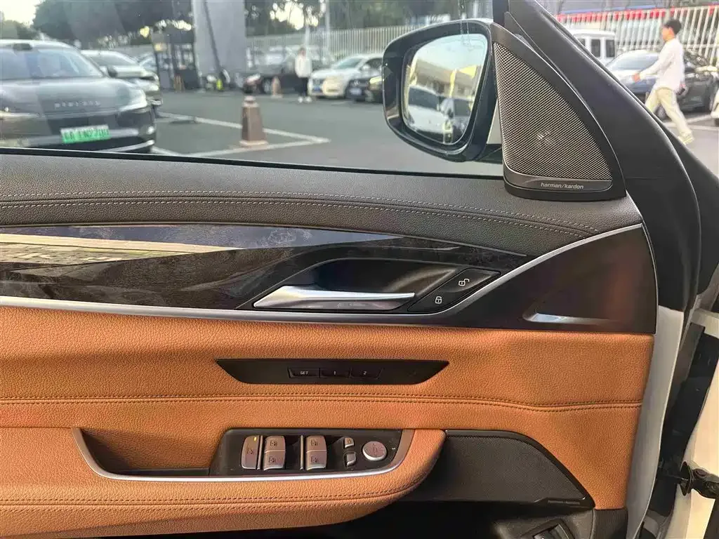 BMW 6 Series GT — фото 9